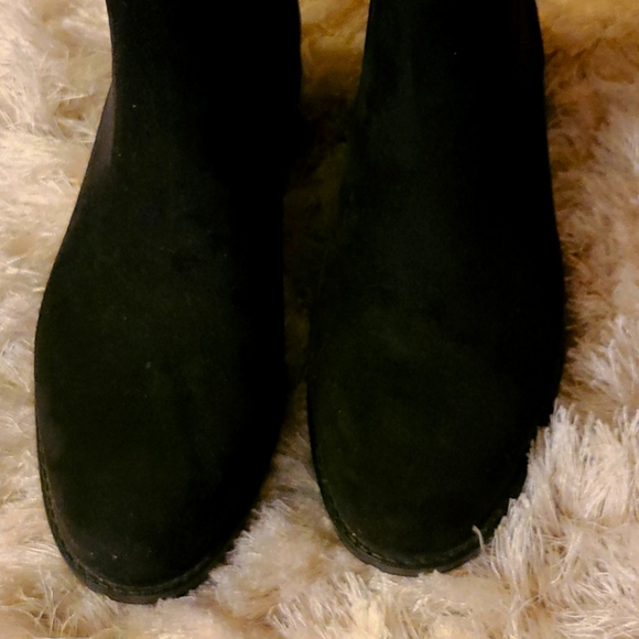 Boots - Picture 5 of 5